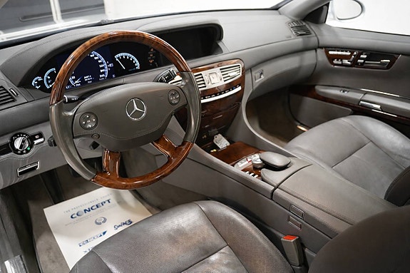 Mercedes-Benz CL500 5 of 19