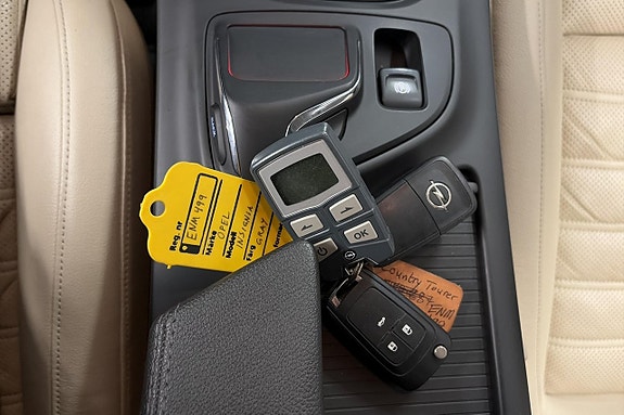 Opel Insignia Country Tourer 19 of 19