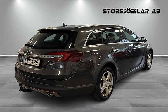 Opel Insignia Country Tourer 3 of 5