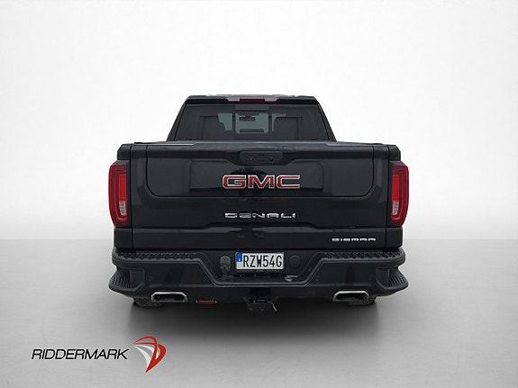 GMC Sierra 8 of 30