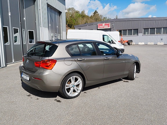 BMW 120d 5 of 5