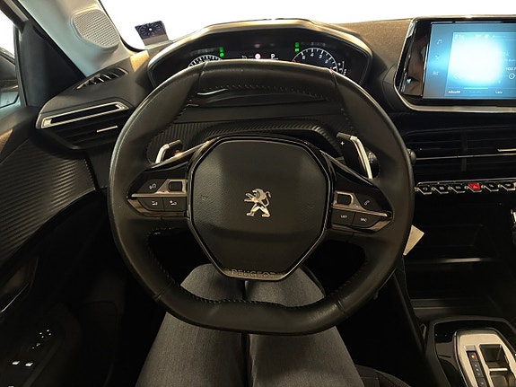 Peugeot 208 12 of 23