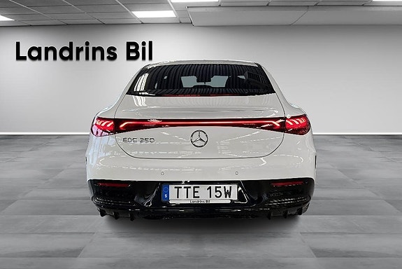 Mercedes-Benz EQE350 5 of 5