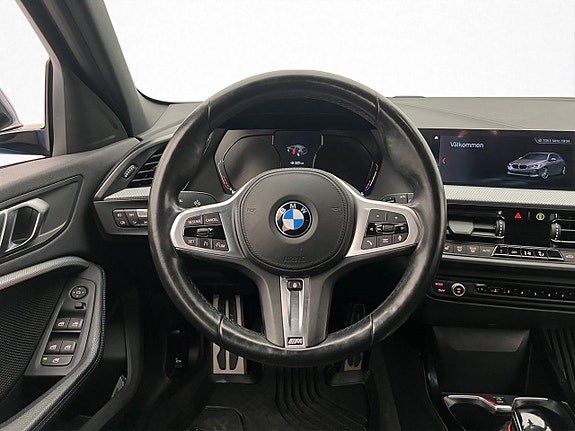 BMW 118i 10 of 21