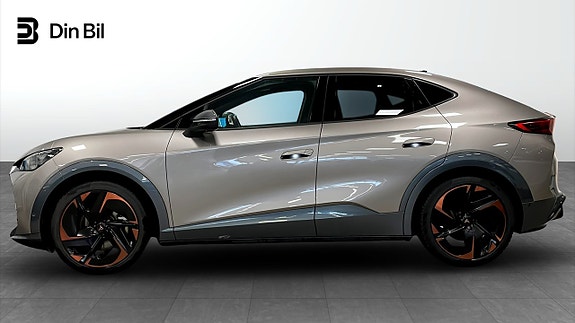 Cupra Tavascan 4 of 5