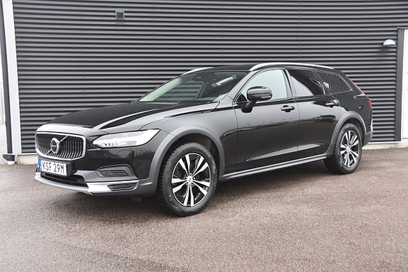 Volvo V90 Cross Country
