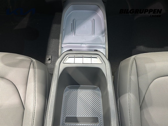 Kia EV3 12 of 16
