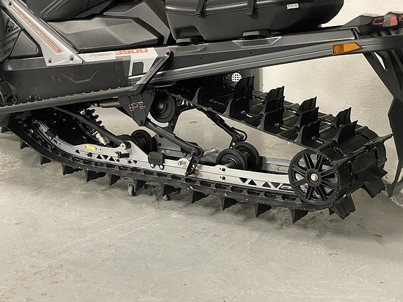 Lynx Xterrain PRO 600R E-Tec -22 Sveg 4 of 6