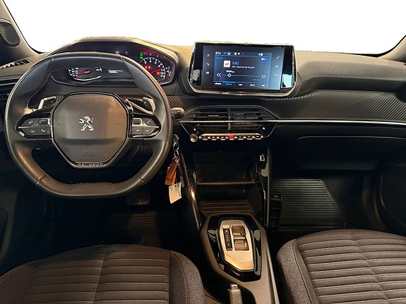 Peugeot 2008 11 of 17