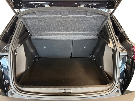 Peugeot 2008 17 of 17