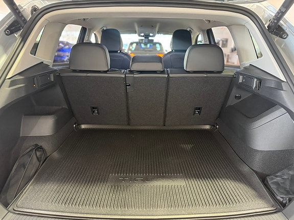 Volkswagen Tiguan 17 of 18