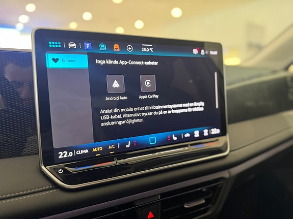 Volkswagen Tiguan 12 of 18
