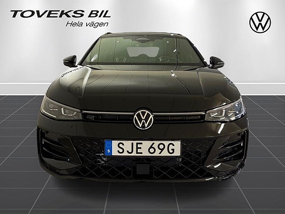 Volkswagen Passat 5 of 5