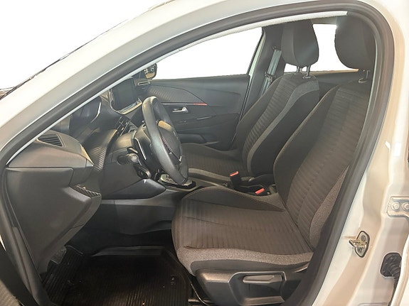 Peugeot 208 10 of 16