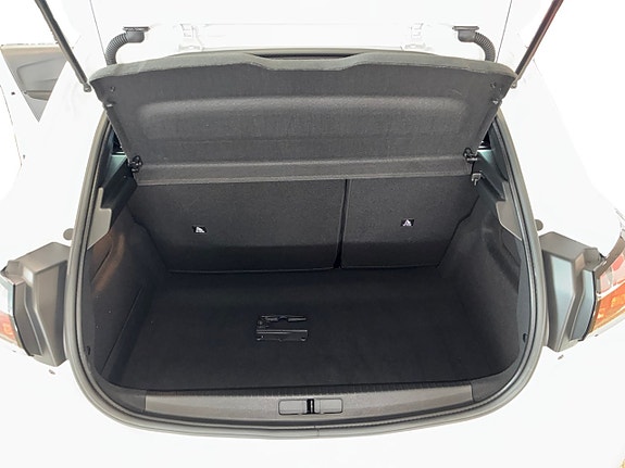 Peugeot 208 15 of 16