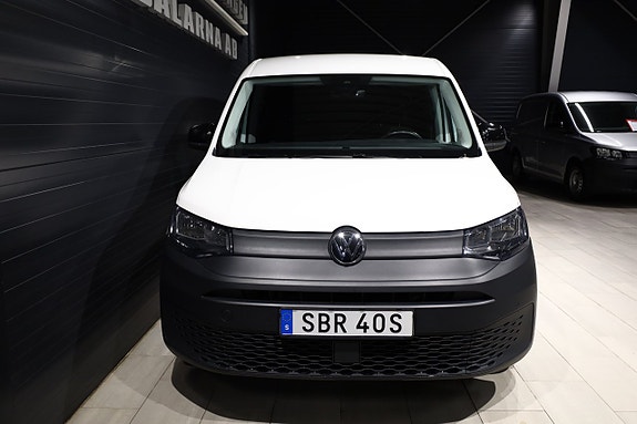 Volkswagen Caddy Maxi 2 of 5
