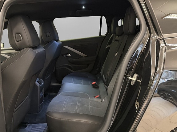 Opel Astra 8 of 14