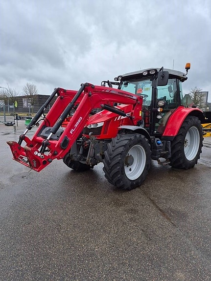 Massey Ferguson MF 5712 SL
