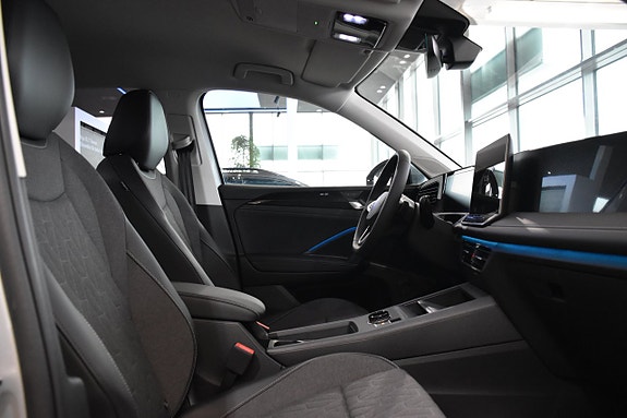 Volkswagen Tiguan 15 of 25