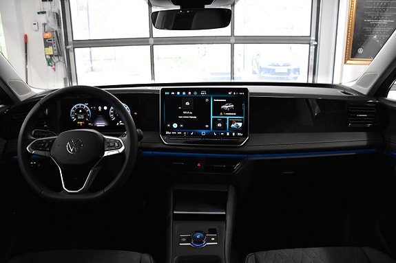 Volkswagen Tiguan 9 of 25