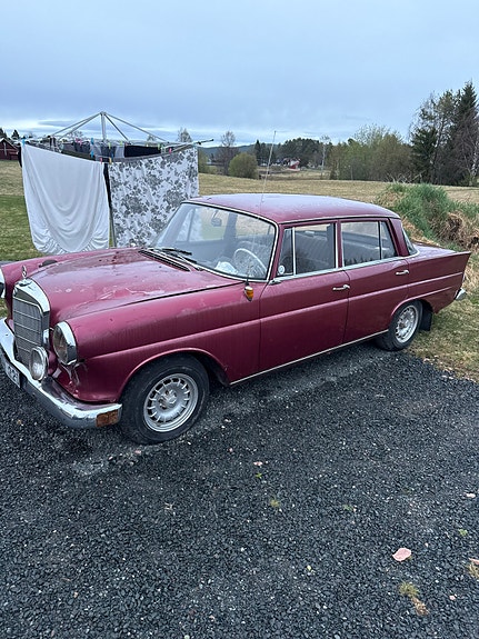 Mercedes-Benz 190 C 5 of 5