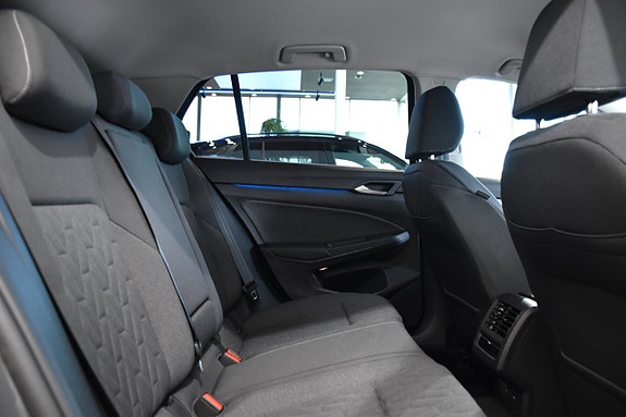 Volkswagen Golf I 14 of 23