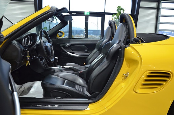 Porsche Boxster S 15 of 20