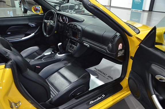 Porsche Boxster S 18 of 20