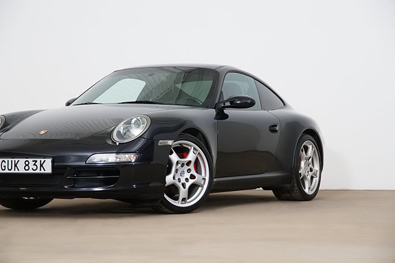 Porsche 911 3 of 5