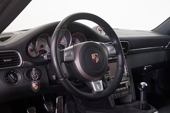 Porsche 911 11 of 23