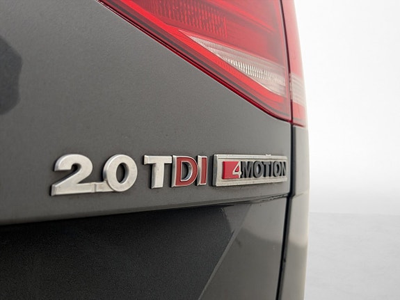 Volkswagen Passat Alltrack 27 of 30