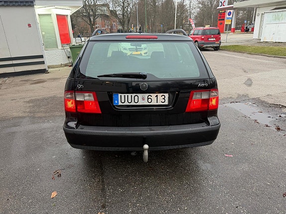 Saab 9-5 4 of 6
