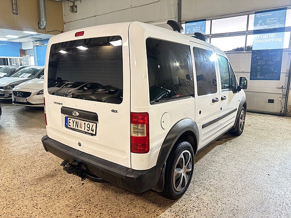 Ford Connect Tourneo 4 of 12