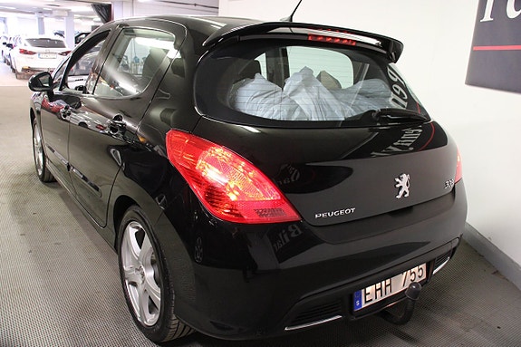 Peugeot 308 13 of 23