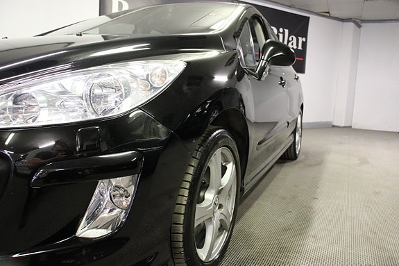 Peugeot 308 5 of 23