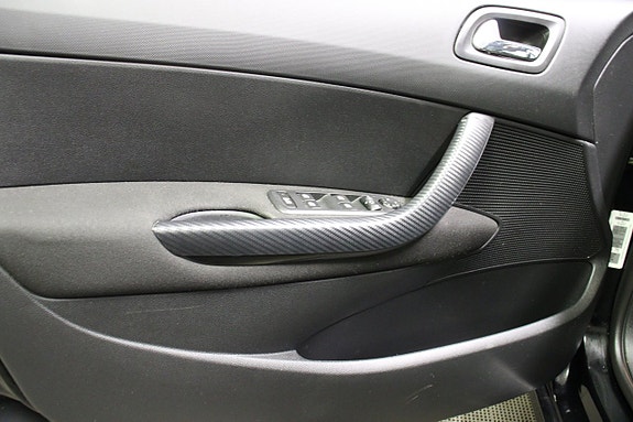Peugeot 308 21 of 23