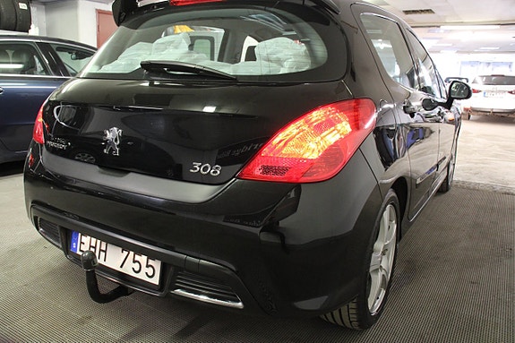 Peugeot 308 15 of 23