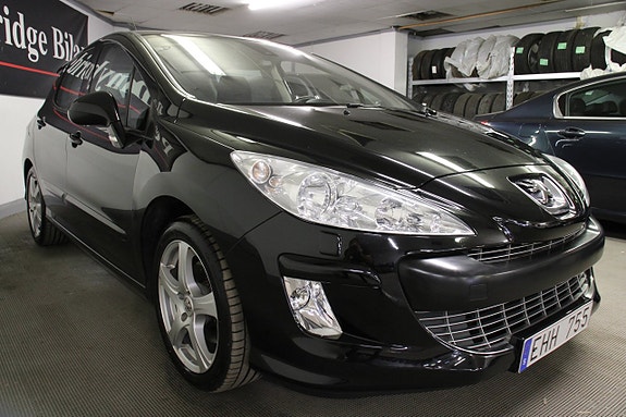 Peugeot 308 3 of 23