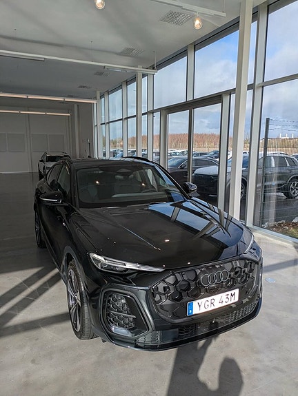 Audi Q5 4 of 5