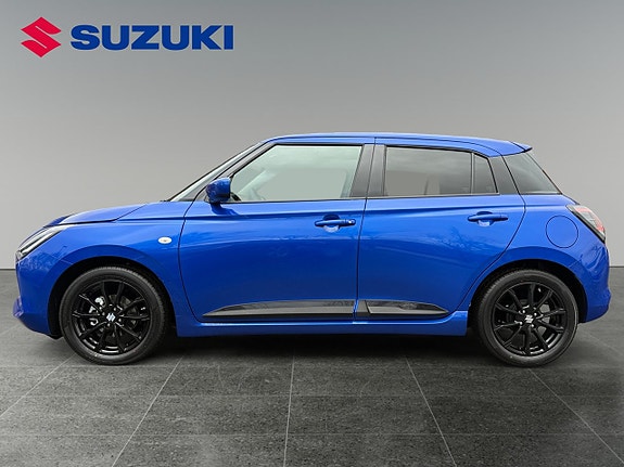 Suzuki Swift 2 of 5