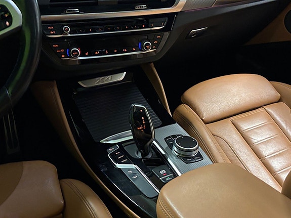 BMW X4 11 of 26
