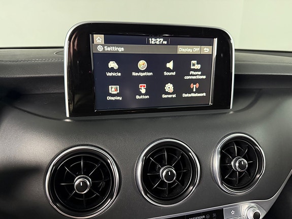 Kia Stinger 19 of 25