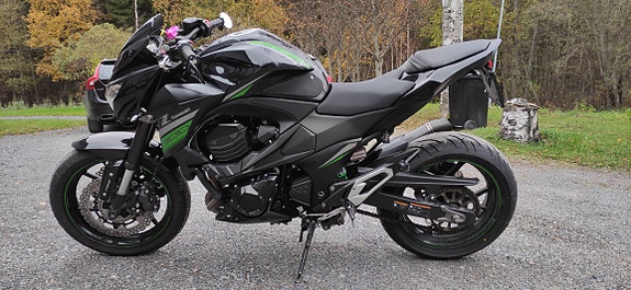 Kawasaki Z800 4 of 5