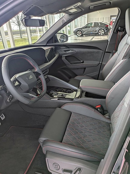 Audi Q5 13 of 13