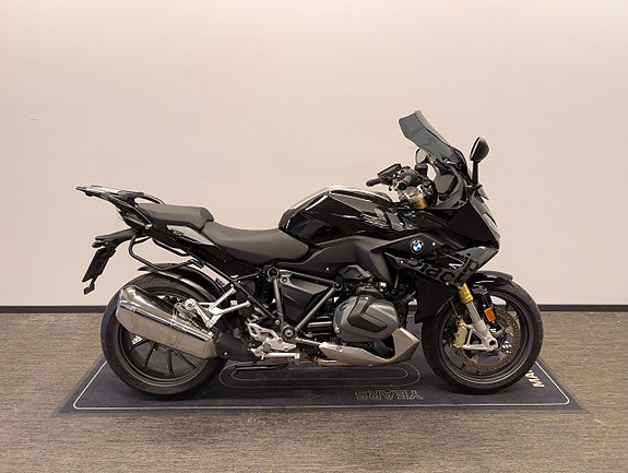 BMW R1250RS Triple Black