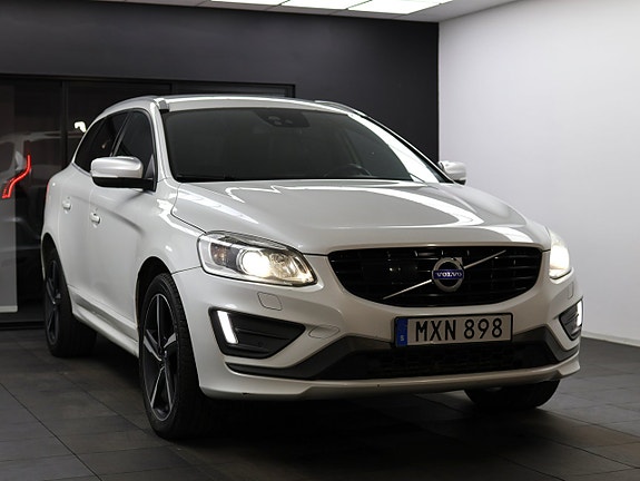 Volvo XC60 3 of 5