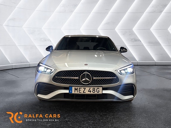 Mercedes-Benz C300 e 8 of 20