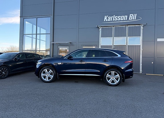 Jaguar F-PACE 3 of 5