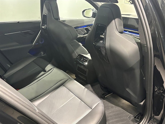 BMW 550e 4 of 5