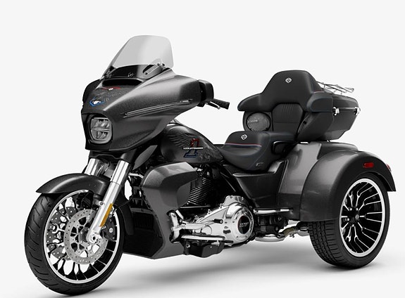 Harley-Davidson Street Glide 3 Limited LIBERTY EDITION 4 of 9